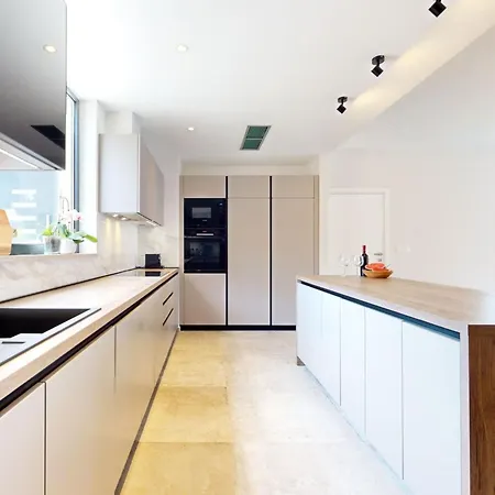 Feigen By Interhome * Dolac