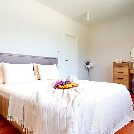 Feigen By Interhome